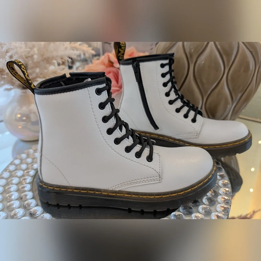 Dr. Martens White Leather Savala Lace Up Combat Boots Youth Size 2